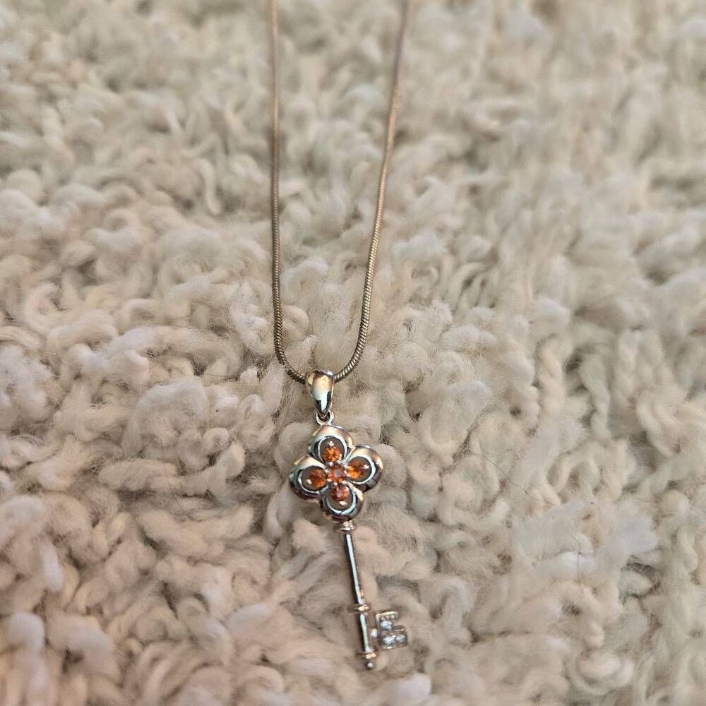 Sterling Silver Key Rhinestone Necklace India - Picture 2 of 5